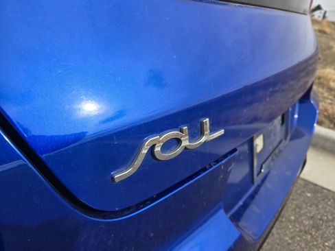 Used 2021 Kia Soul GT-Line image 10