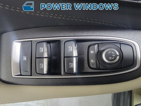 Used 2025 Subaru Outback Limited image 28