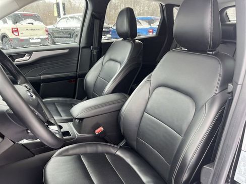 Used 2024 Ford Escape Platinum image 15