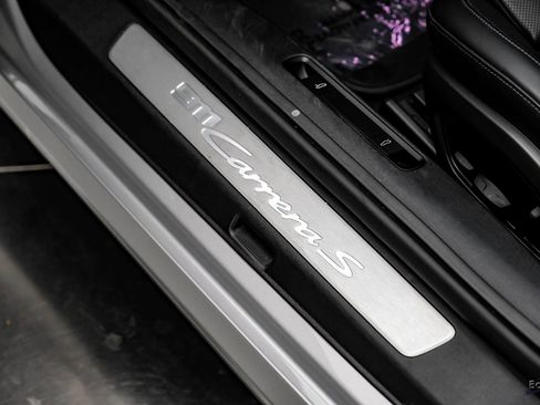 Used 2024 Porsche 911 Carrera S w/ Premium Package image 36