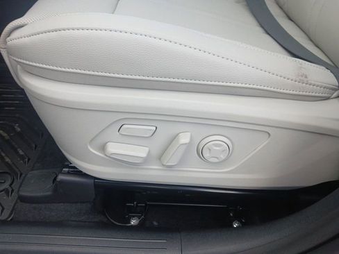 New 2026 Kia Sorento SX Prestige AWD/4WD image 12