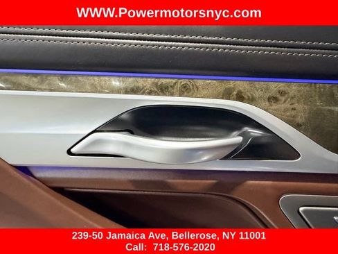 Used 2021 BMW 750i xDrive w/ Executive Package AWD/4WD image 50