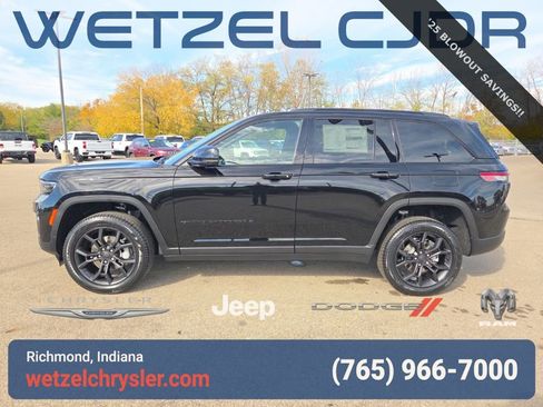 New 2025 Jeep Grand Cherokee Limited image 4