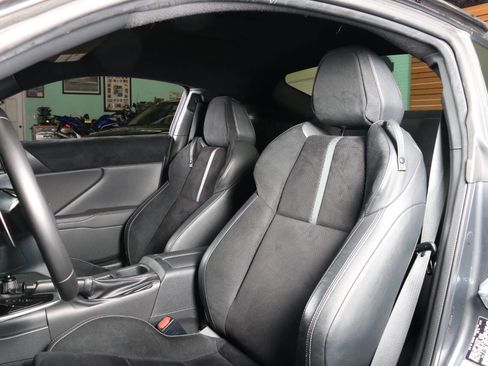 Used 2022 Toyota GR86 Premium image 35