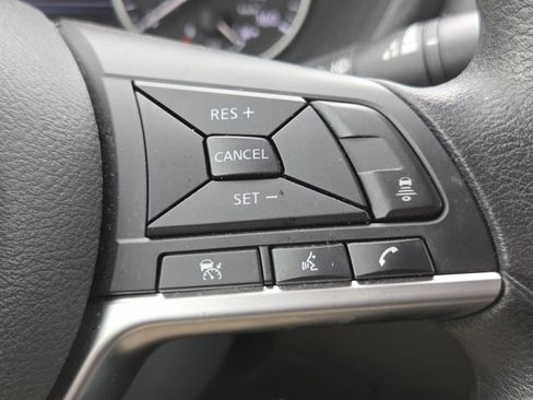 Used 2023 Nissan Sentra SV FWD image 7