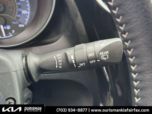 Used 2018 Toyota Corolla iM image 13