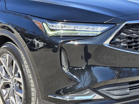 Certified 2023 Acura MDX FWD w/ Technology Package image 9