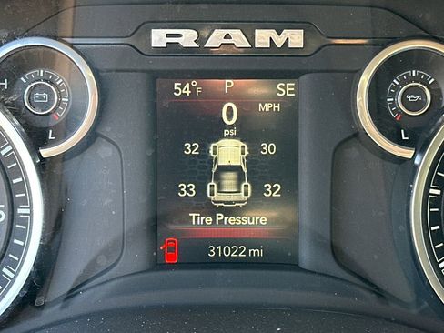 Used 2025 RAM 1500 Big Horn image 27