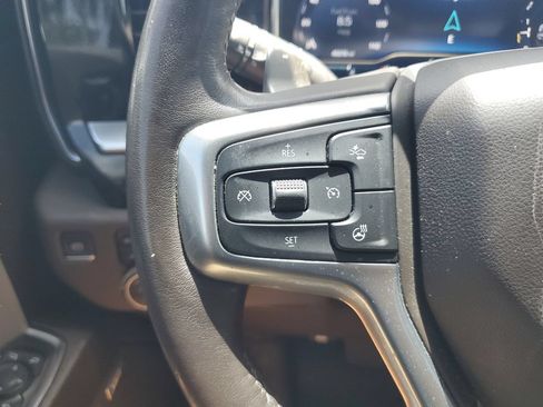 Used 2022 Chevrolet Silverado 1500 LTZ w/ LTZ Convenience Package II AWD/4WD image 20