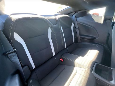 Used 2021 Chevrolet Camaro LT w/ RS Package image 20