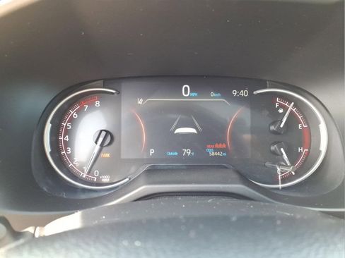 Used 2023 Toyota RAV4 XLE Premium FWD image 28