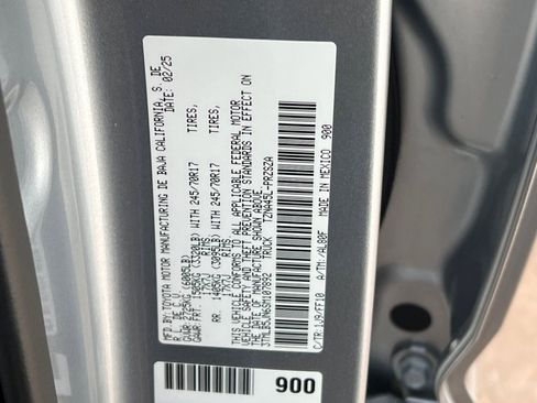 Certified 2025 Toyota Tacoma SR5 image 35