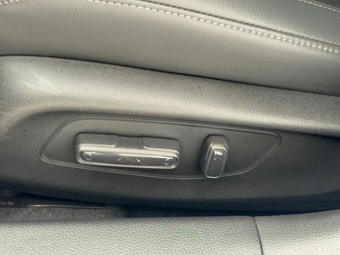 Used 2022 Honda Civic Touring image 16