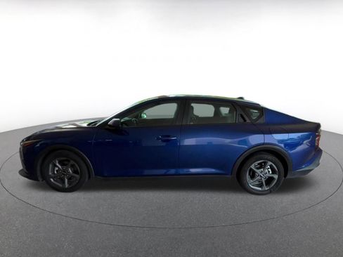 Used 2025 Kia K4 FWD image 8