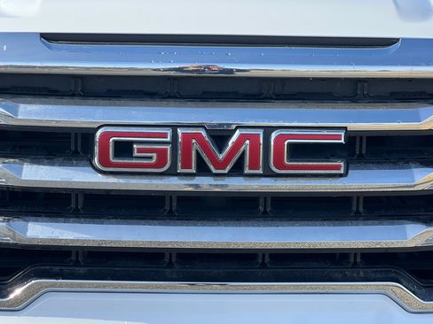 Used 2020 GMC Sierra 1500 SLE w/ SLE Value Package image 42