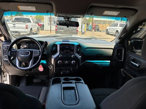 Used 2020 GMC Sierra 1500 SLE w/ SLE Value Package RWD image 21