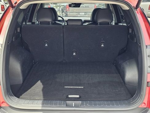 Used 2022 Hyundai Tucson SEL w/ Convenience + Premium Package FWD image 11