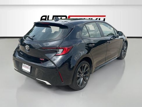 Used 2025 Toyota Corolla XSE FWD image 7
