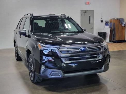 Used 2026 Subaru Forester Limited AWD/4WD image 4