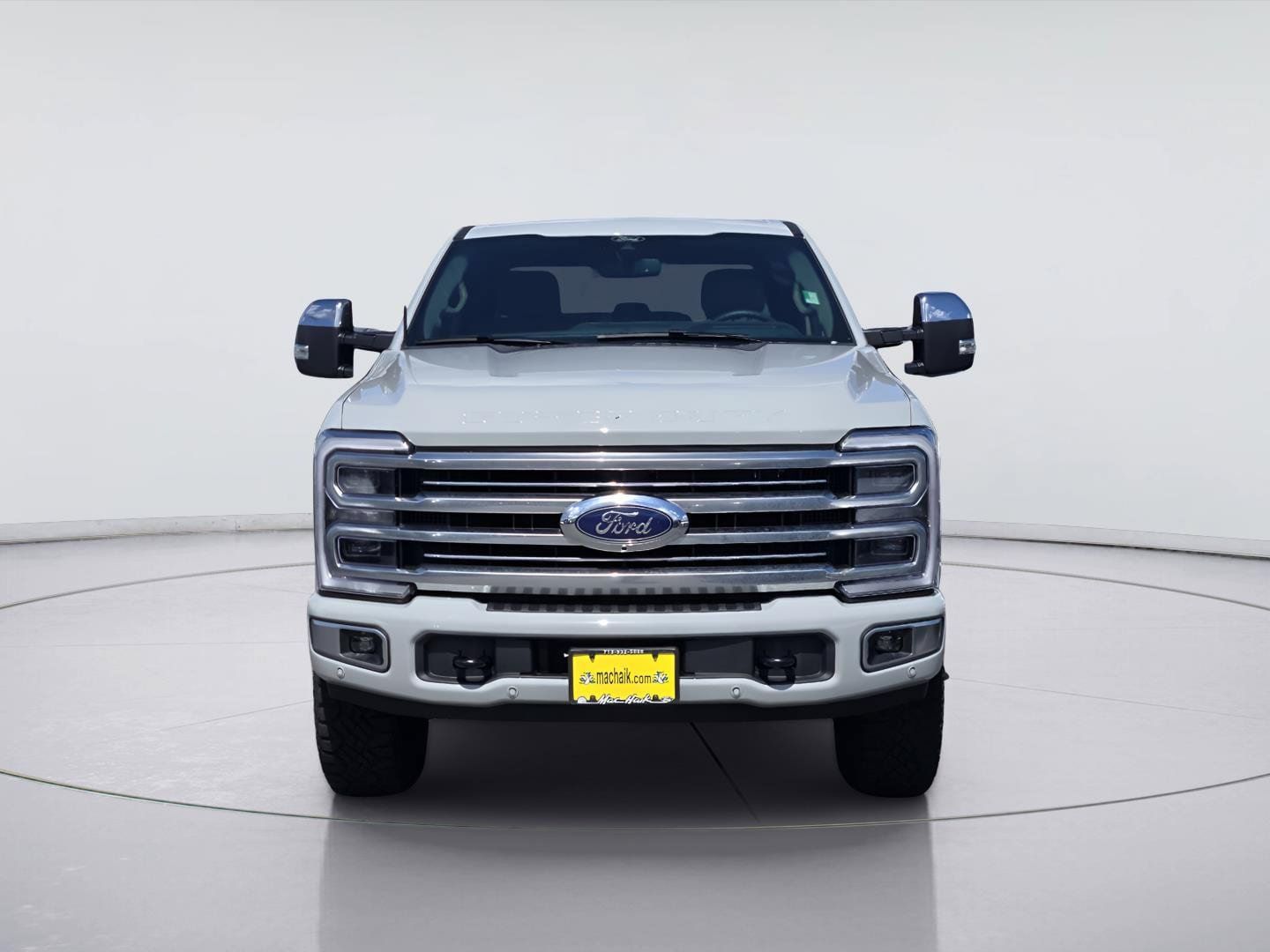 Used 2026 Ford F250 Platinum w/ Platinum Plus Package AWD/4WD image 2