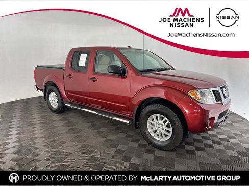 Used 2018 Nissan Frontier SV image 1