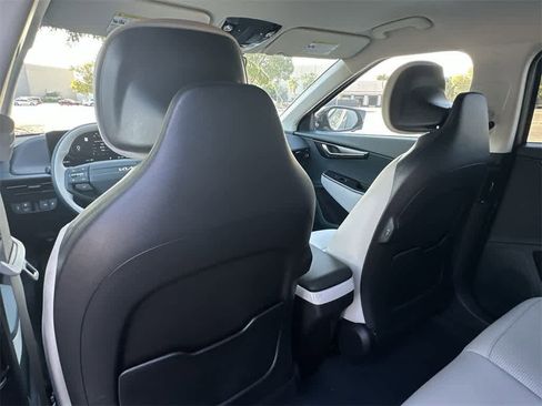 New 2025 Kia EV6 Wind image 23