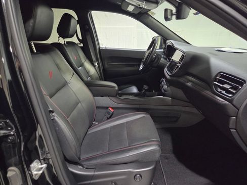 Certified 2022 Dodge Durango R/T w/ Blacktop Package AWD/4WD image 18