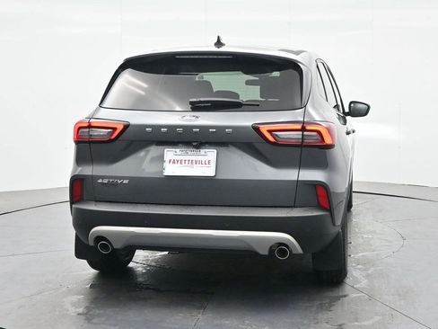 Used 2025 Ford Escape Active w/ Tech Pack #1 FWD image 6