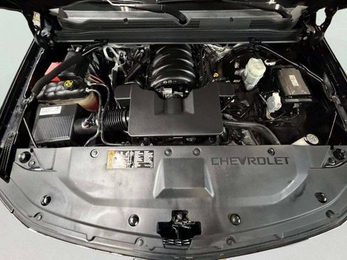 Used 2017 Chevrolet Tahoe LT w/ LT Signature Package image 38