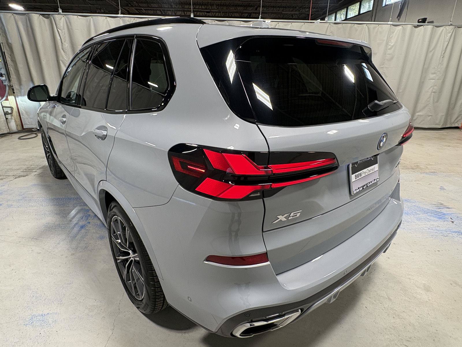 Used 2024 BMW X5 xDrive50e w/ Executive Package AWD/4WD image 19