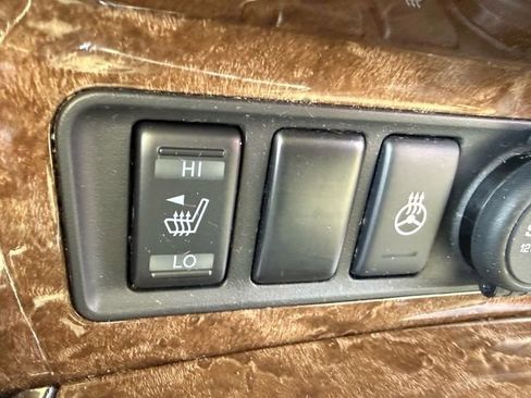 Used 2017 INFINITI QX80 Base image 26