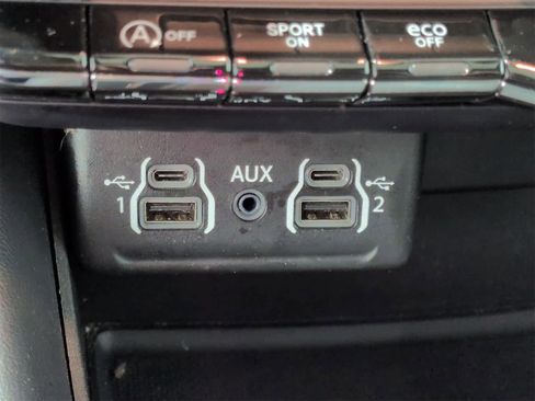 Certified 2024 Dodge Durango GT image 34