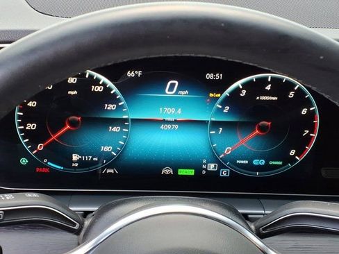 Used 2023 Mercedes-Benz GLE 450 4MATIC image 11
