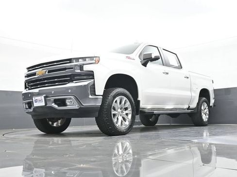 Used 2022 Chevrolet Silverado 1500 LTZ w/ Technology Package AWD/4WD image 58