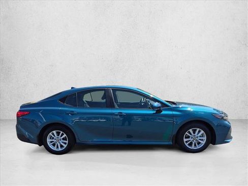 Certified 2025 Toyota Camry LE w/ Convenience Package FWD image 4
