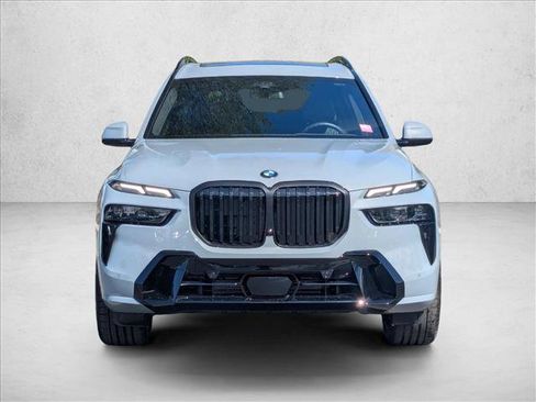 New 2026 BMW X7 xDrive40i w/ M Sport Package image 5