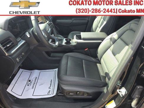 Used 2026 GMC Terrain Elevation w/ Elevation Premium Package AWD/4WD image 13