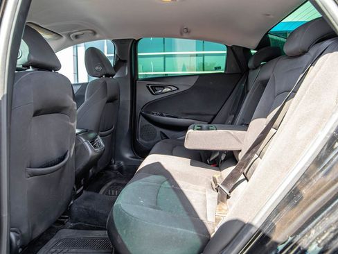 Used 2019 Chevrolet Malibu LT FWD image 18