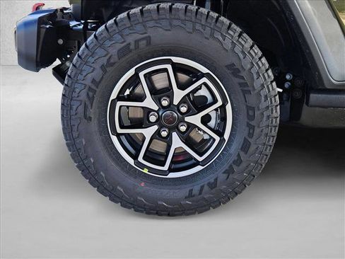 New 2026 Jeep Gladiator Rubicon AWD/4WD image 10