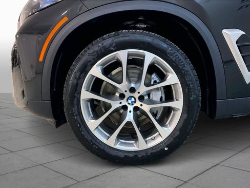 New 2026 BMW X5 xDrive40i w/ Executive Package AWD/4WD image 11
