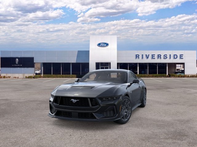 New 2026 Ford Mustang GT Premium w/ GT Performance Package RWD image 2