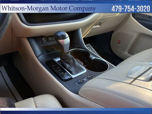 Used 2017 Toyota Highlander Limited Platinum FWD image 32