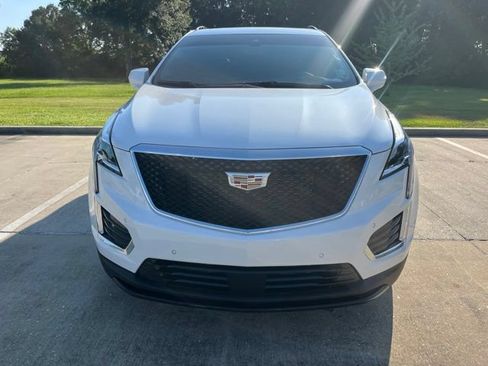 Used 2025 Cadillac XT5 Sportv w/ Technology Package AWD/4WD image 12