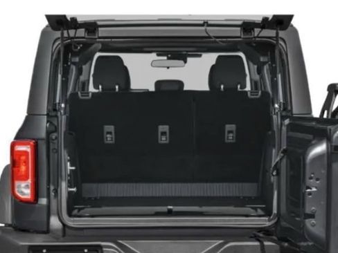 Used 2025 Ford Bronco 4-Door image 6