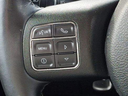 Used 2016 Jeep Wrangler Unlimited Sahara image 21