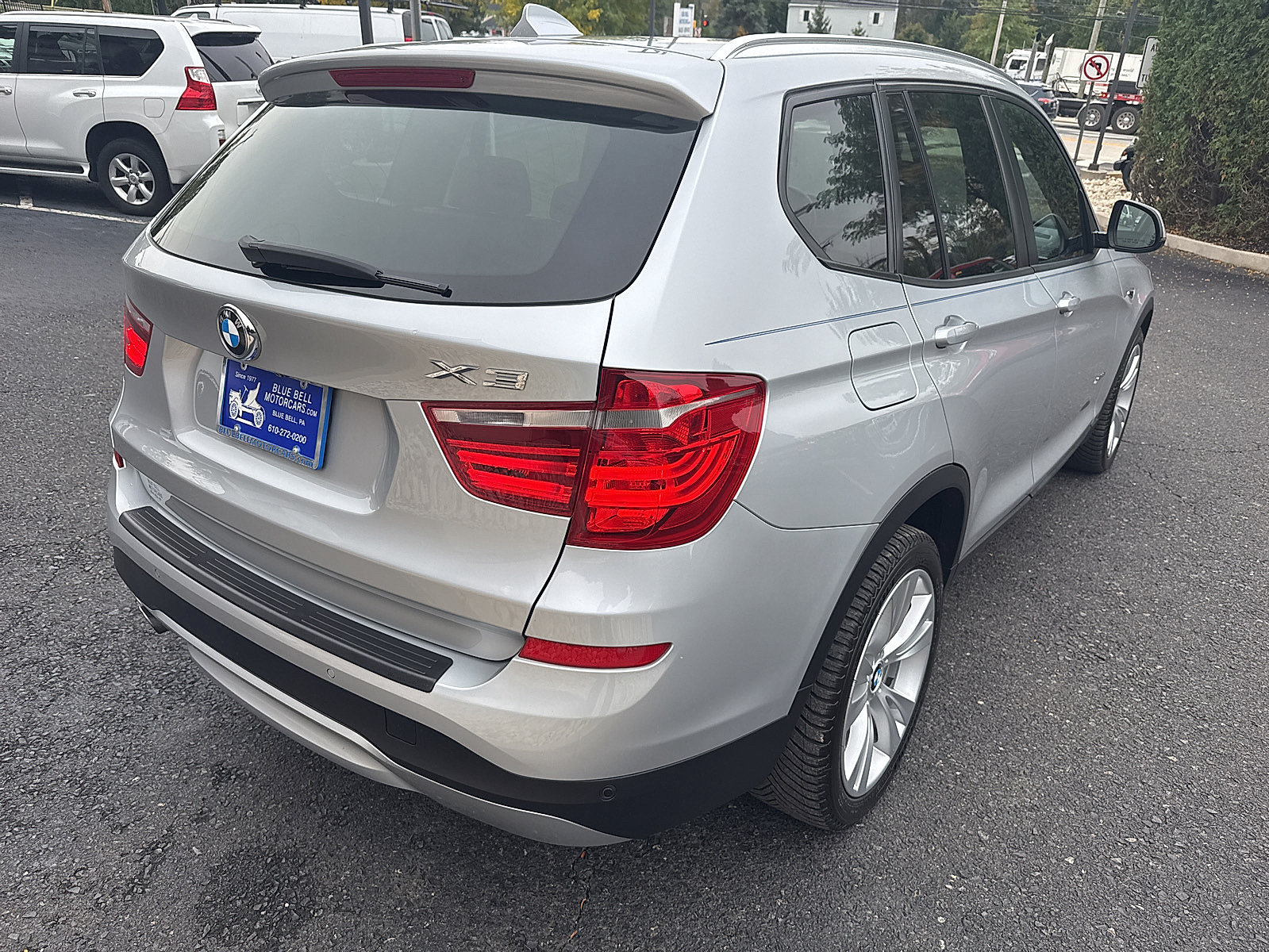 Used 2016 BMW X3 xDrive28i AWD/4WD image 5