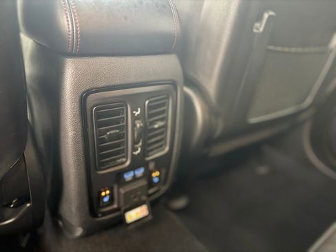 Used 2024 Dodge Durango GT image 17