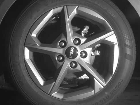 Used 2025 Kia K4 FWD image 14