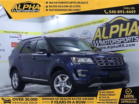 Used 2016 Ford Explorer XLT w/ Equipment Group 202A AWD/4WD image 1