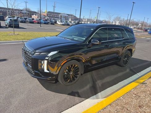 Used 2024 Hyundai Palisade Calligraphy image 4